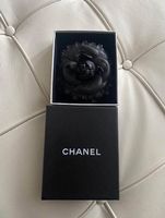 Chanel Lederbrosche Camelia - wie neu 