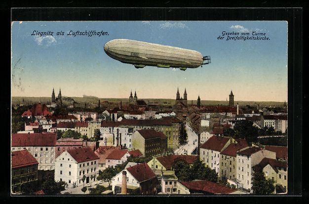 Foto & Poster: Liegnitz, Zeppelin über der Stadt geseh – Usato da Berlin venduto da bartko-reher