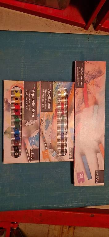 Colori: Quilling Set + Acrylfarben + Aquarellfarbe + Kreiden – Usato da Bülach venduto da aap_6ycv 4