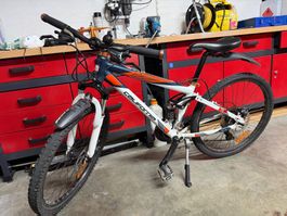 Kindervelo 24 zoll. Top Zustand mit allen extras
