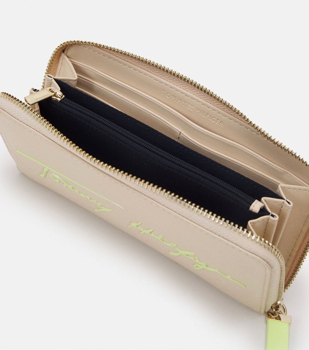 Tommy Hilfiger Portamonete: Tommy Hilfiger Iconic Large Geldbörse – Nuovo e nell'imballaggio originale da Oberaach venduto da Dandy2021 2