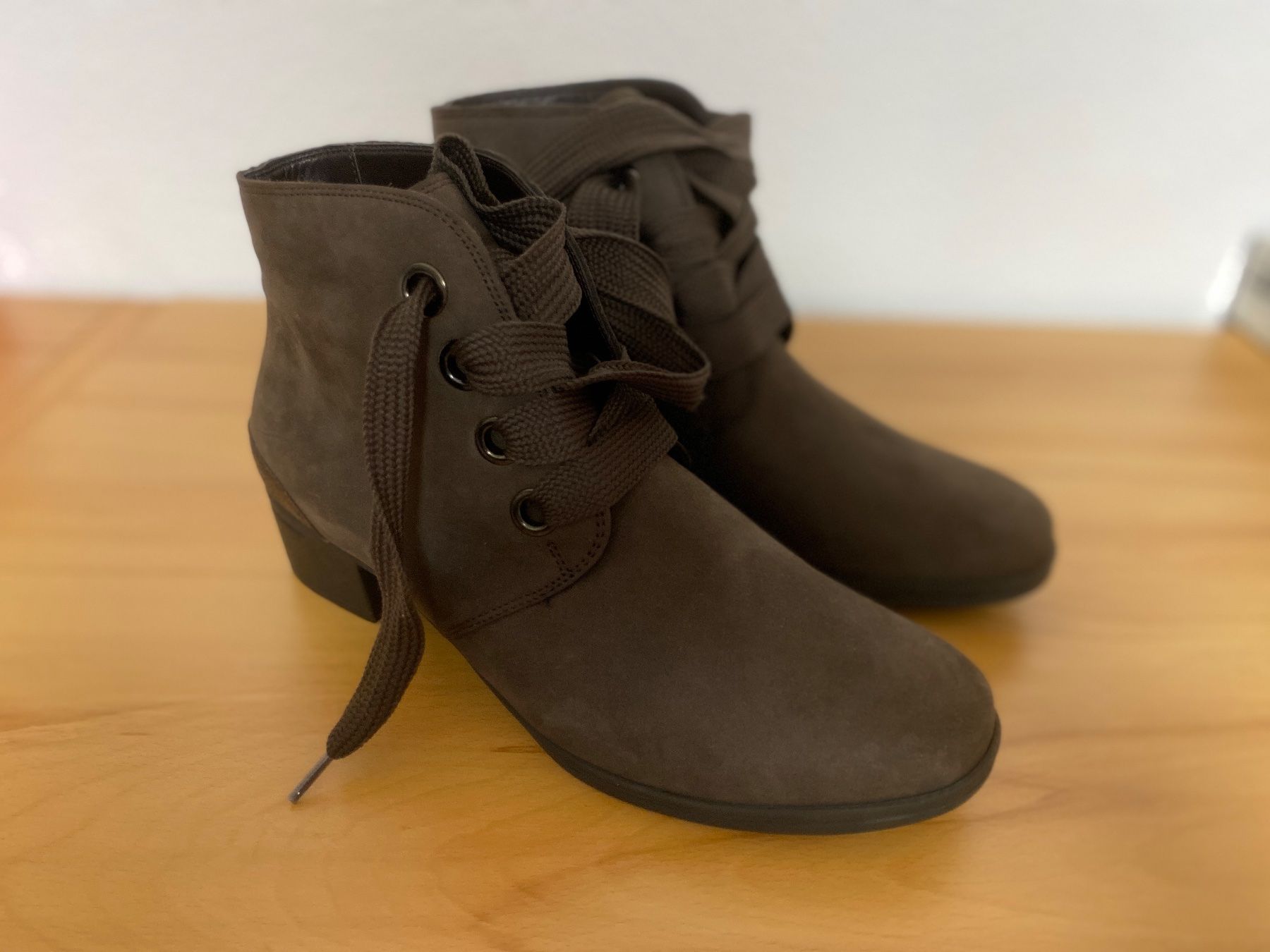 Damenschuhe: Hartjes Damen-Stiefeletten Grösse 6 – Neu (gemäss Beschreibung) aus Zürich von Kloeschen78 1