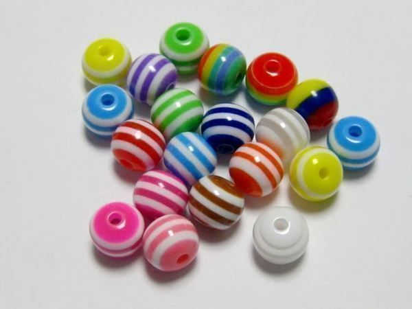 Perles (synthétiques): Perles CANDY mixtes 10mm 25 pcs – Neuf avec emballage d'origine à St-Imier par goodber
