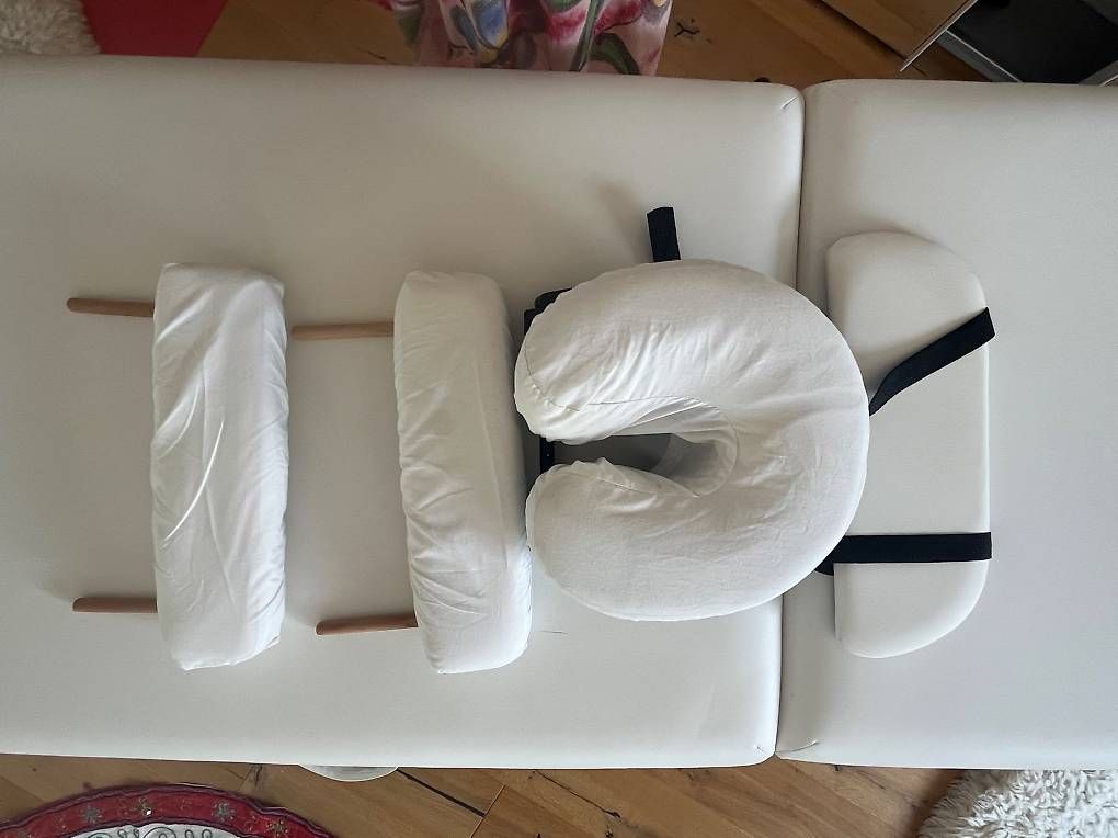 Kosmetik-& Massageliegen: Gonser Massageliege neuwertig – Gebraucht aus Heiden von Hutzenfutz2 2