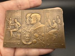 Bronzemedaille Baccarat 1907 – Paul & Adrien Michaut