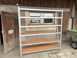Grosses, robustes Schwerlastregal mit 6 Tablaren