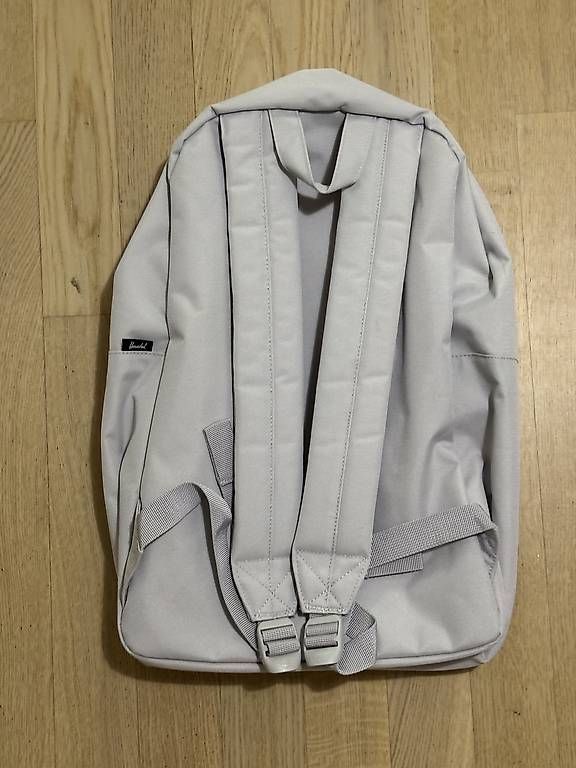 Rucksäcke: Sac à dos Herschel Classic – Gebraucht aus Fribourg von Brosciuttofunghi 1