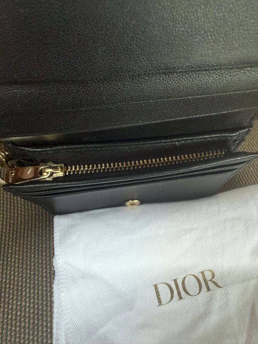 Dior Portamonete: Dior Wallet in black – Nuovo (secondo la descrizione) da Cologny venduto da sab_xh7v 2