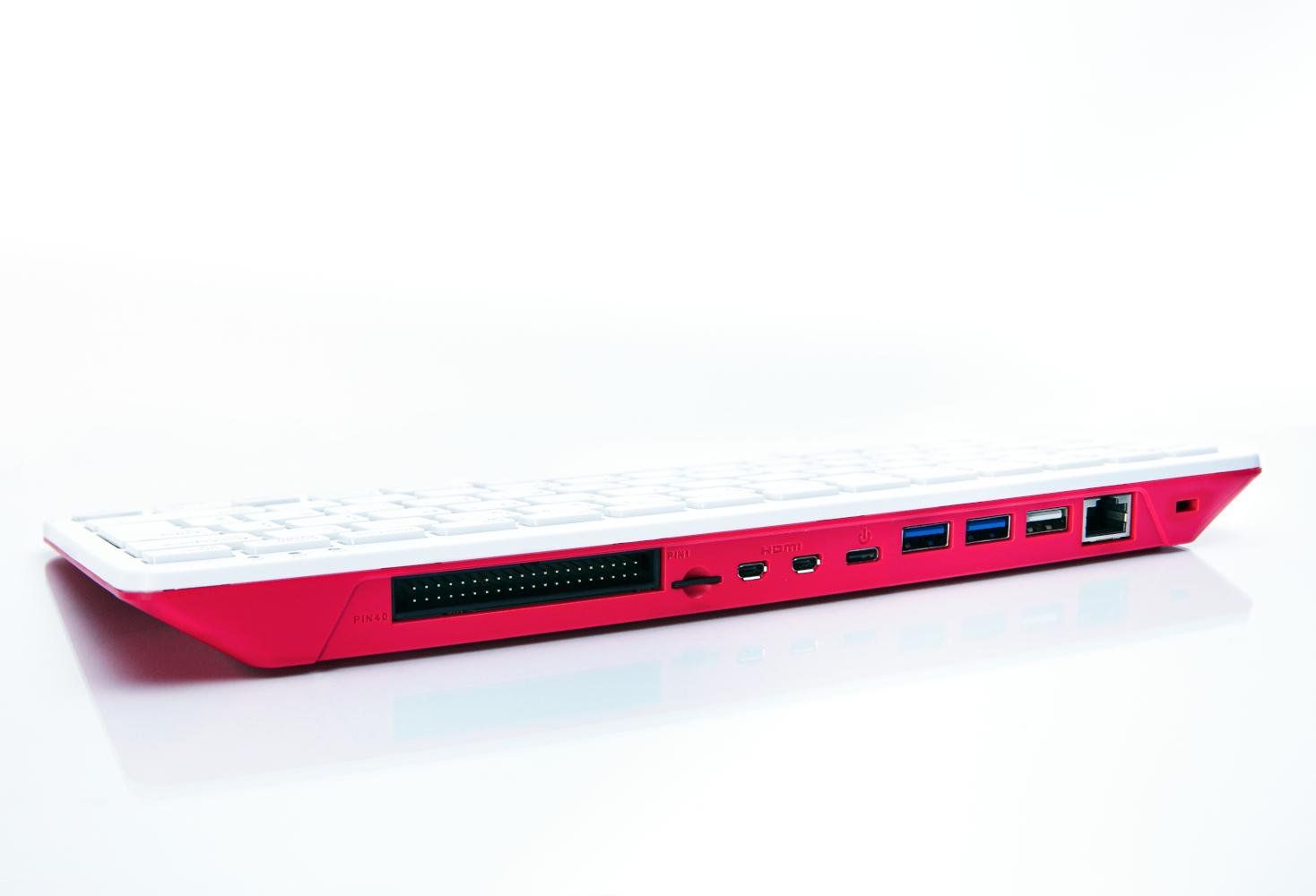 Raspberry Pi PC: Raspberry Pi 400 DE Kit – Nuovo e nell'imballaggio originale da Dietikon venduto da MisoB 1