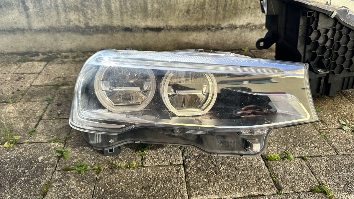 BMW Fari: BMW X3 / X4 LED Scheinwerfer – Usato da Morschach venduto da Alax07 2