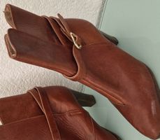Bottines en cuir marron vintage, élégantes et confortables