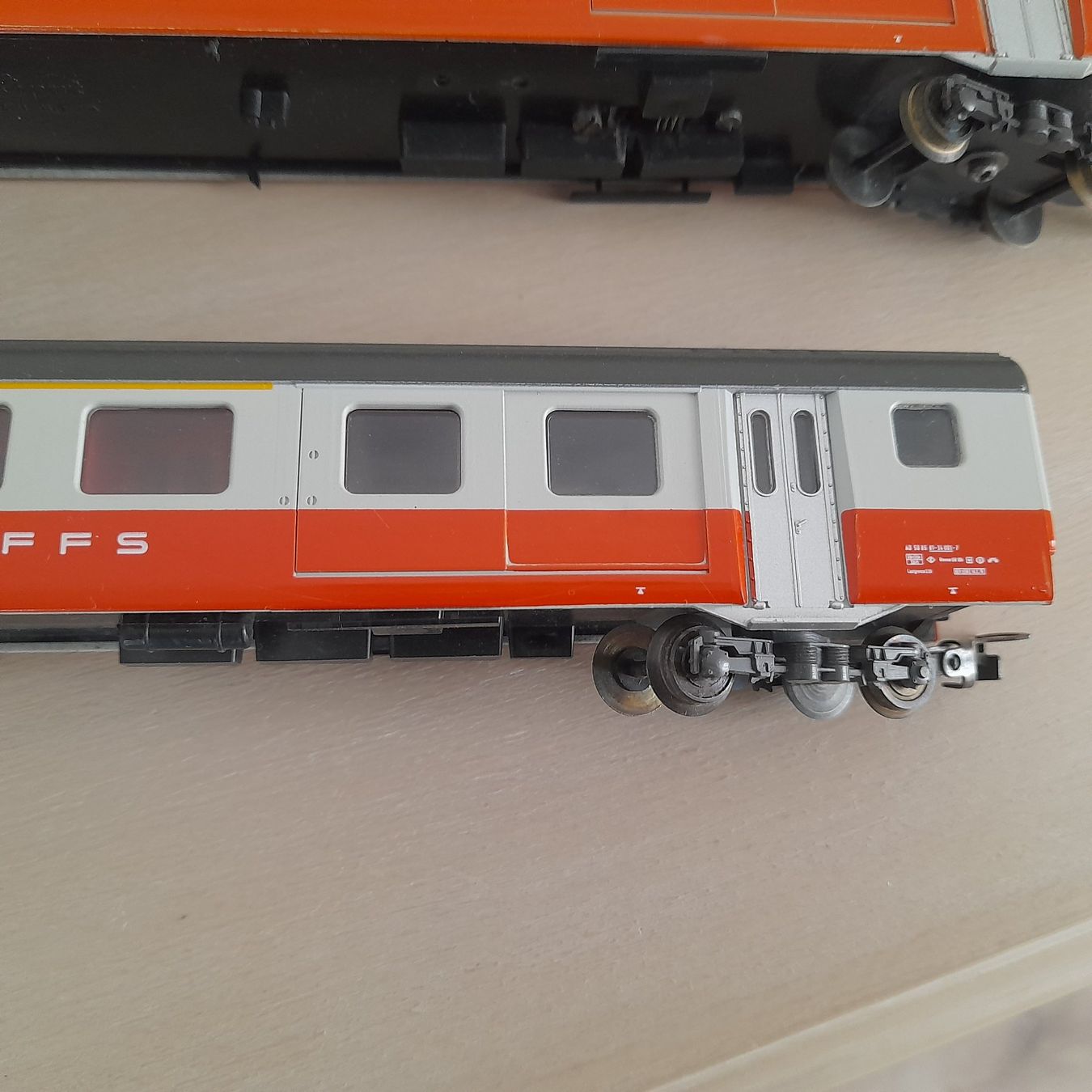 Liliput Modellini di ferrovie: Composition Swiss Express – Usato da Auvernier venduto da gandalf08 4