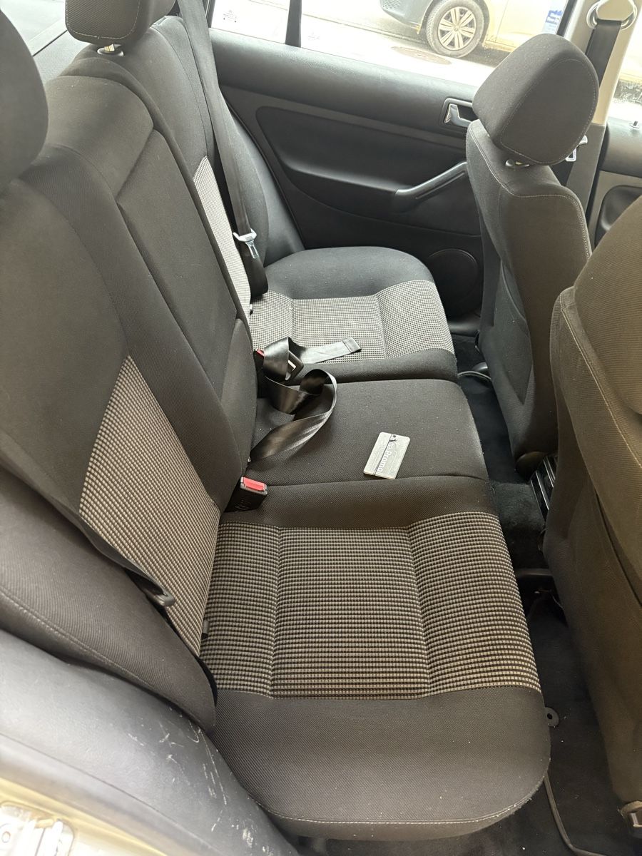 VW Automobili: Vw golf 4 variant – Usato da st-imier venduto da dada115 7
