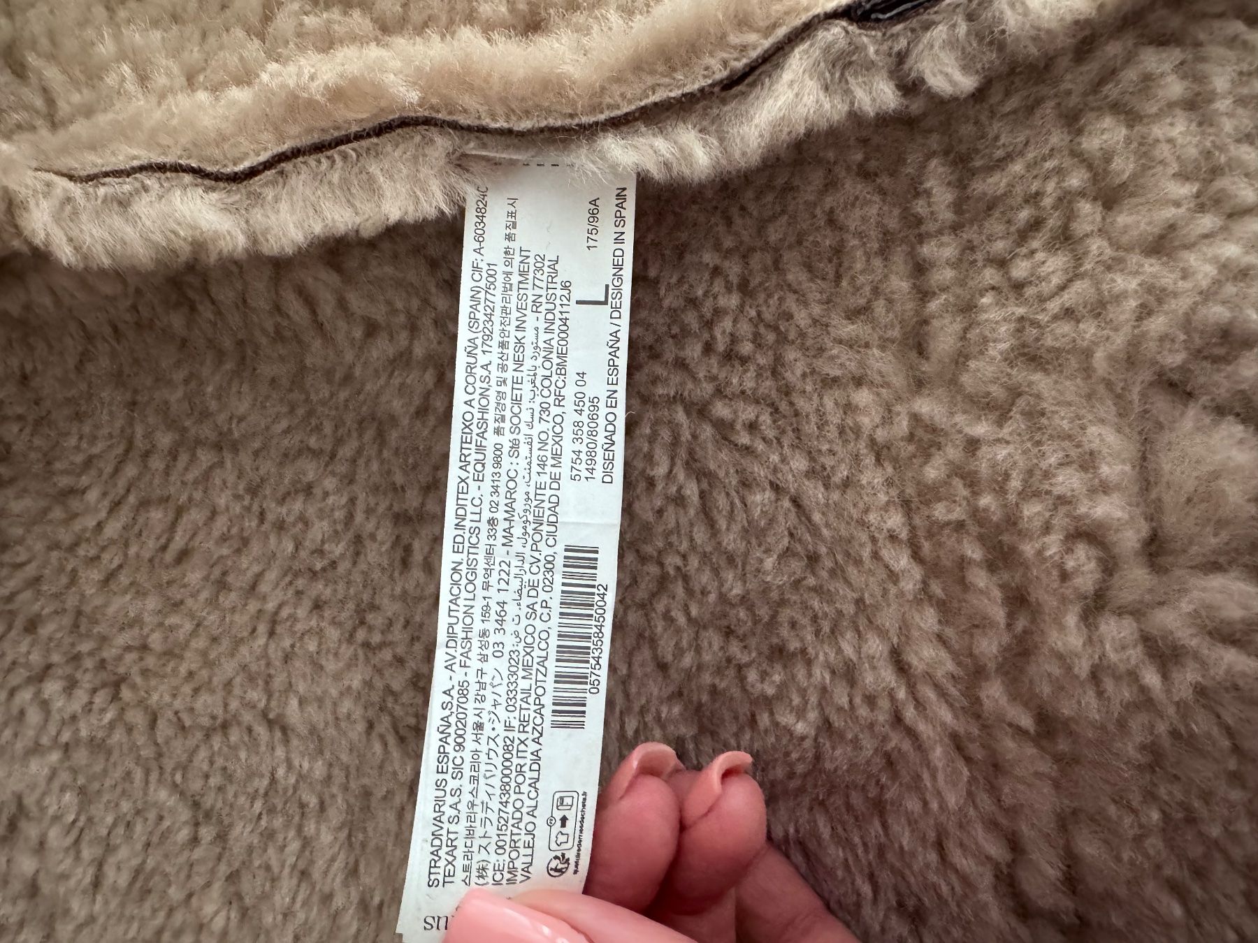 Stradivarius Giacche: Neu! Winterjacke Gr L – Nuovo (secondo la descrizione) da Hüntwangen venduto da bionda06 1