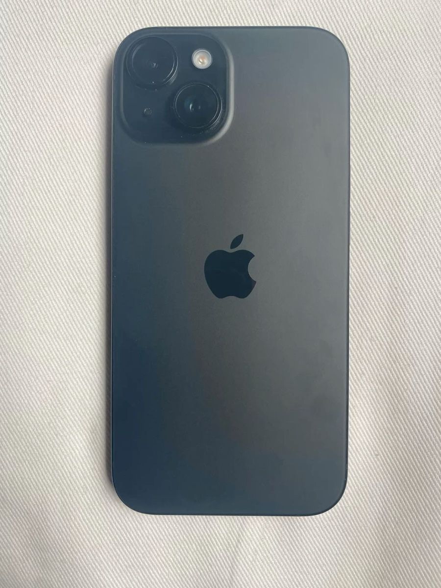 Apple Handys / Smartphones: iPhone 15 – Gebraucht aus Neuchâtel von mascara01 1