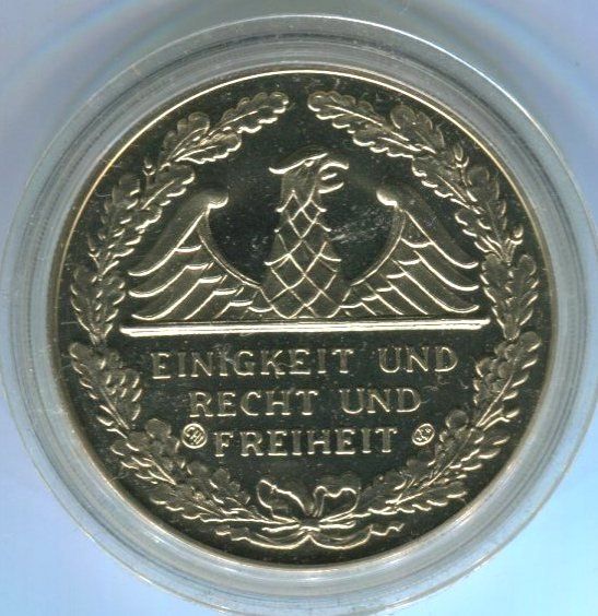 Medaglie: Medaille "1000 Jahre Potsdam. Einsteinturm". – Nuovo e nell'imballaggio originale da Basel venduto da Butsch5 1