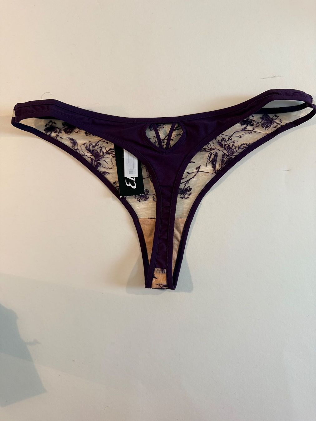 Etam Sonstige Unterwäsche: ETAM, String FOUGE, Grösse 34, Farbe Dunkelviolett – Neu und originalverpackt aus Rudolfstetten von gst_g7xl 2