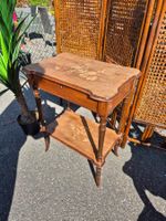 Petit meuble ancien marqueté