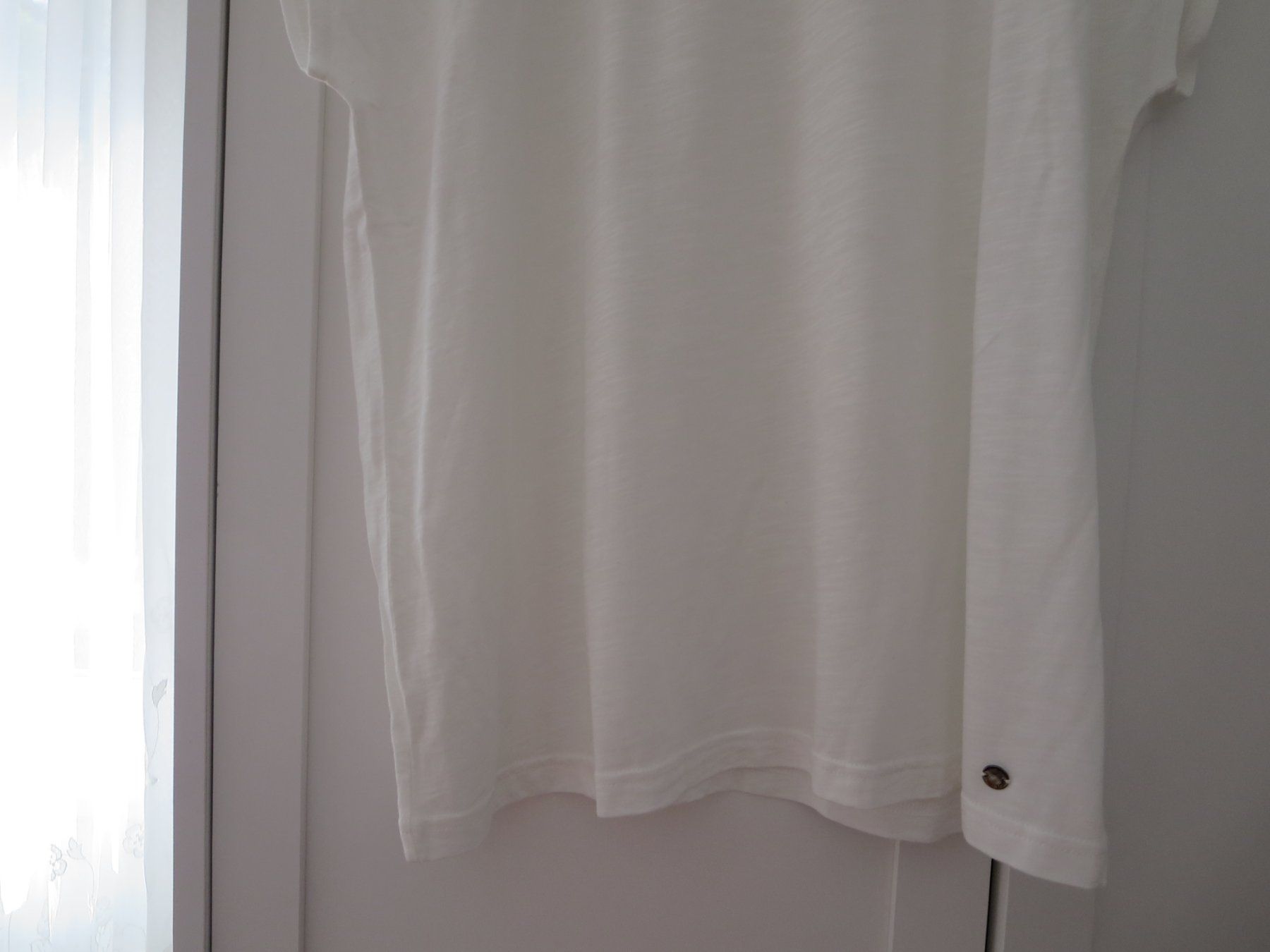 T-shirt: 2 Damen Sommer Shirts /Gr. 42/44 – Usato da Wallisellen venduto da Arvenstube 7