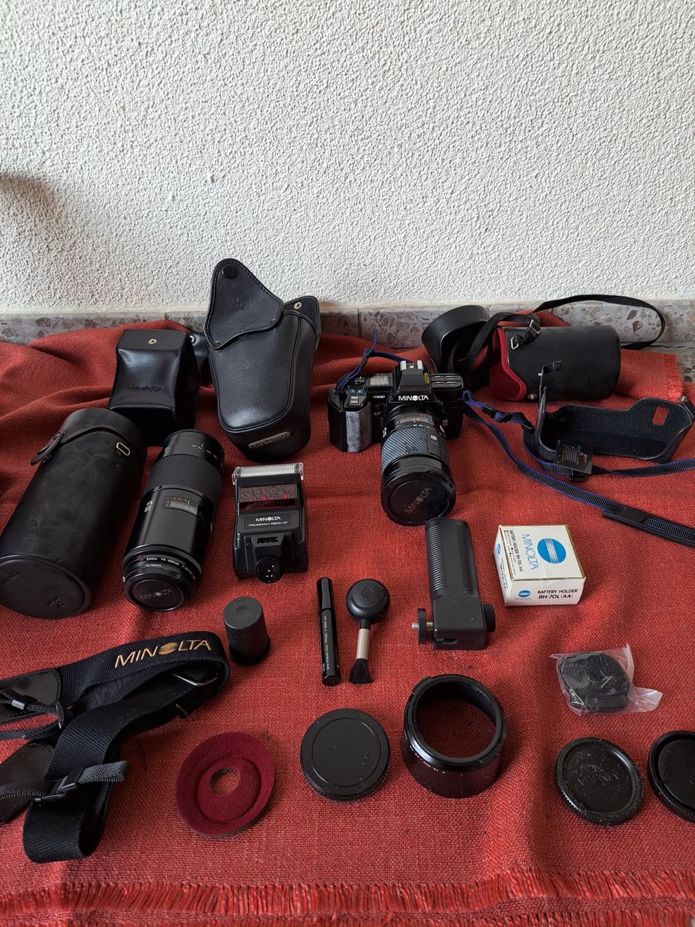 Minolta Fotocamera: Fotoausrüstung Minolta 7000 – Usato da Willisau venduto da afb123 2