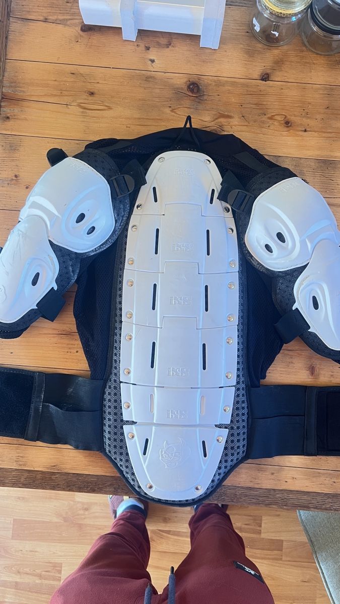 Protezioni & Imbottiture: Protektoren Jacke - Grösse M/L – Usato da Diemtigen venduto da mat_k2gp