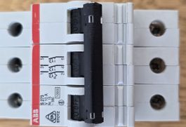 Leitungsschutzschalter ABB S273 V10A 3-poliger  | 10A | 380V