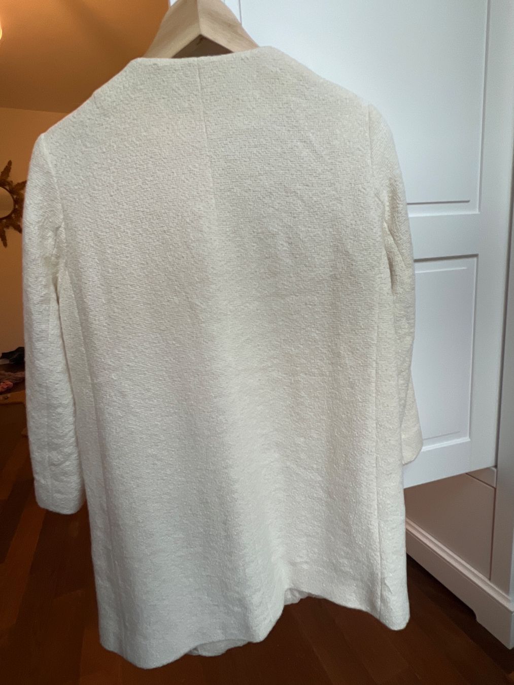 Zara Giacche: Zara Basic White Spring Coat - size M – Usato da Adliswil venduto da youngbee 1