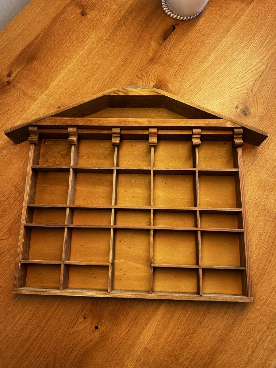Articoli in legno: Setzkasten Chalet aus Holz – Usato da Utzenstorf venduto da Microsaft
