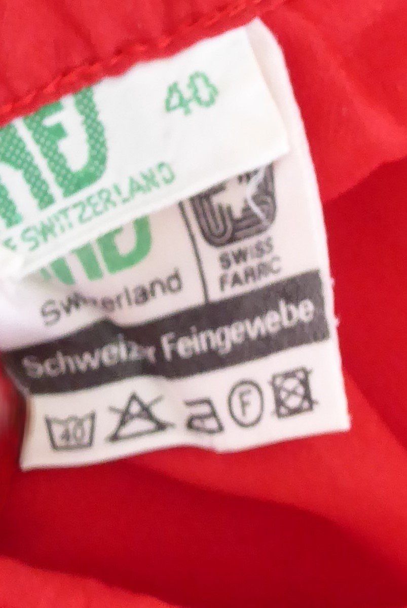 Top: Schönes rotes Top Grösse 40 – Usato da Wettingen venduto da tonia3 2