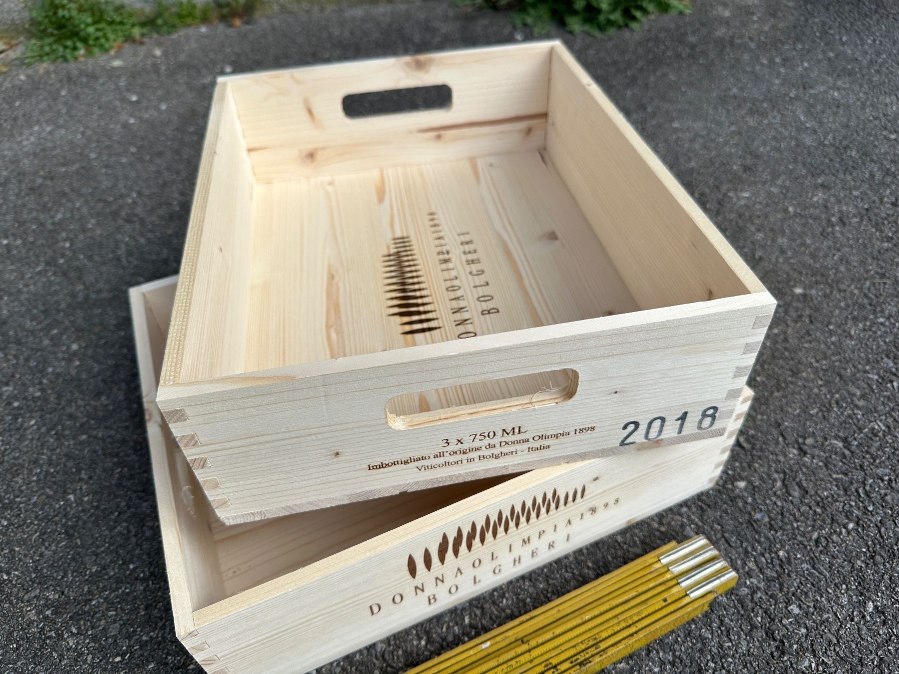Altro: schönes Serviertablett Weinkiste – Usato da Zürich venduto da atlantis77 5