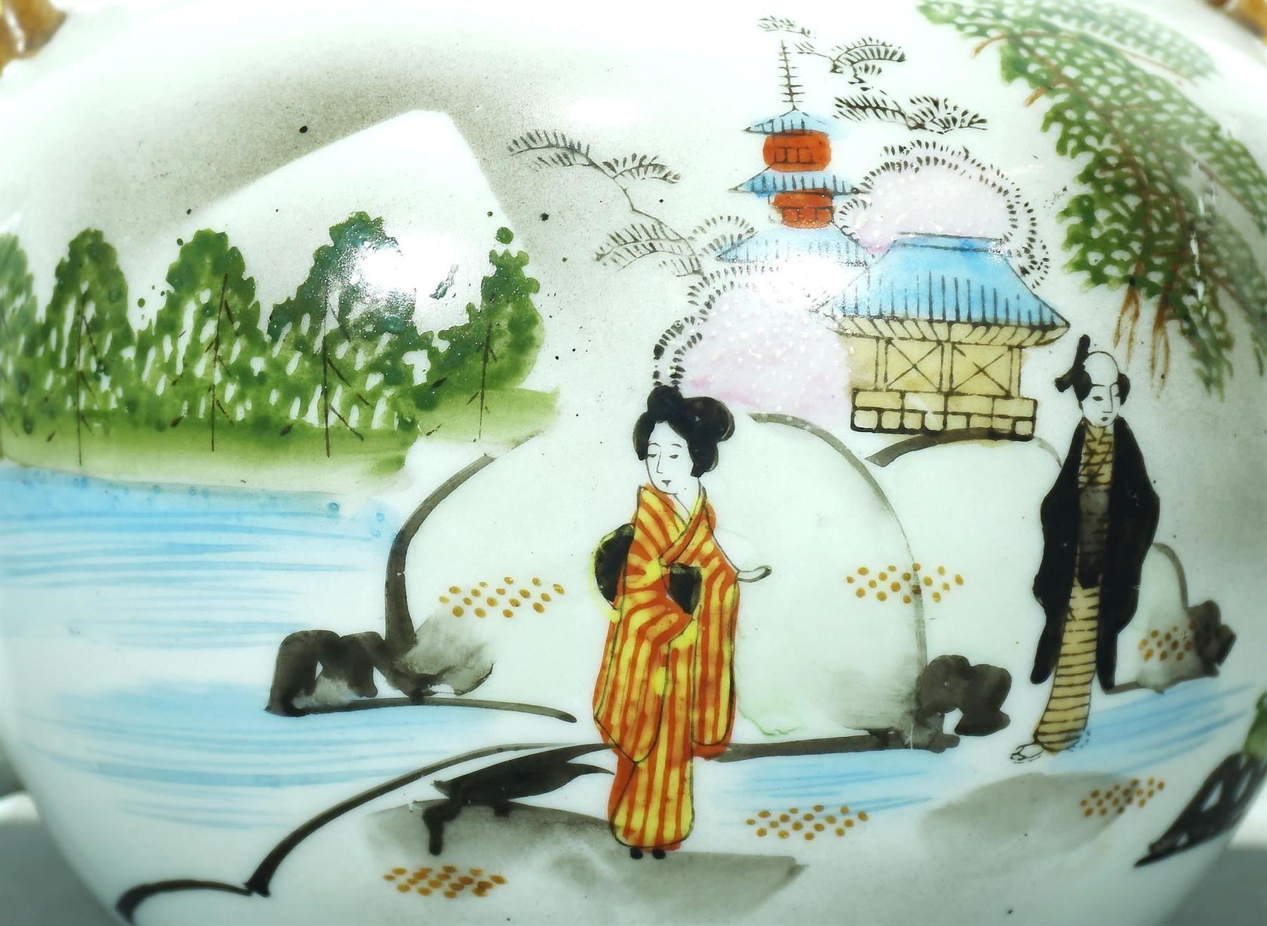 Set di piatti: Englisches Teeservice im Asia Style – Usato da Meggen venduto da Brockitare 2