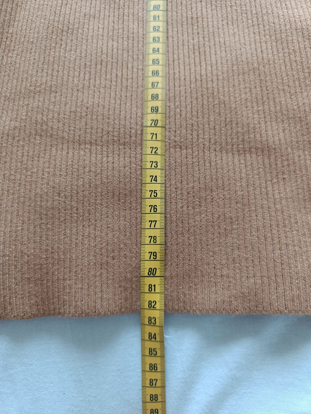 Vestiti: Bege as new knitted dress – Usato da Rotkreuz venduto da Prelovedswitzerland 2