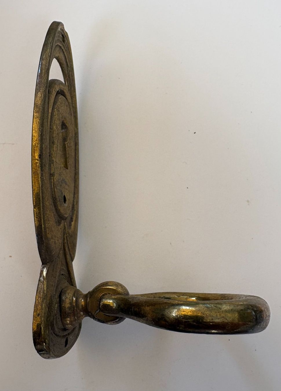 Ferramenta: VINTAGE SCHUBLADENRINGGRIFF – Usato da Ostermundigen venduto da wini63 3