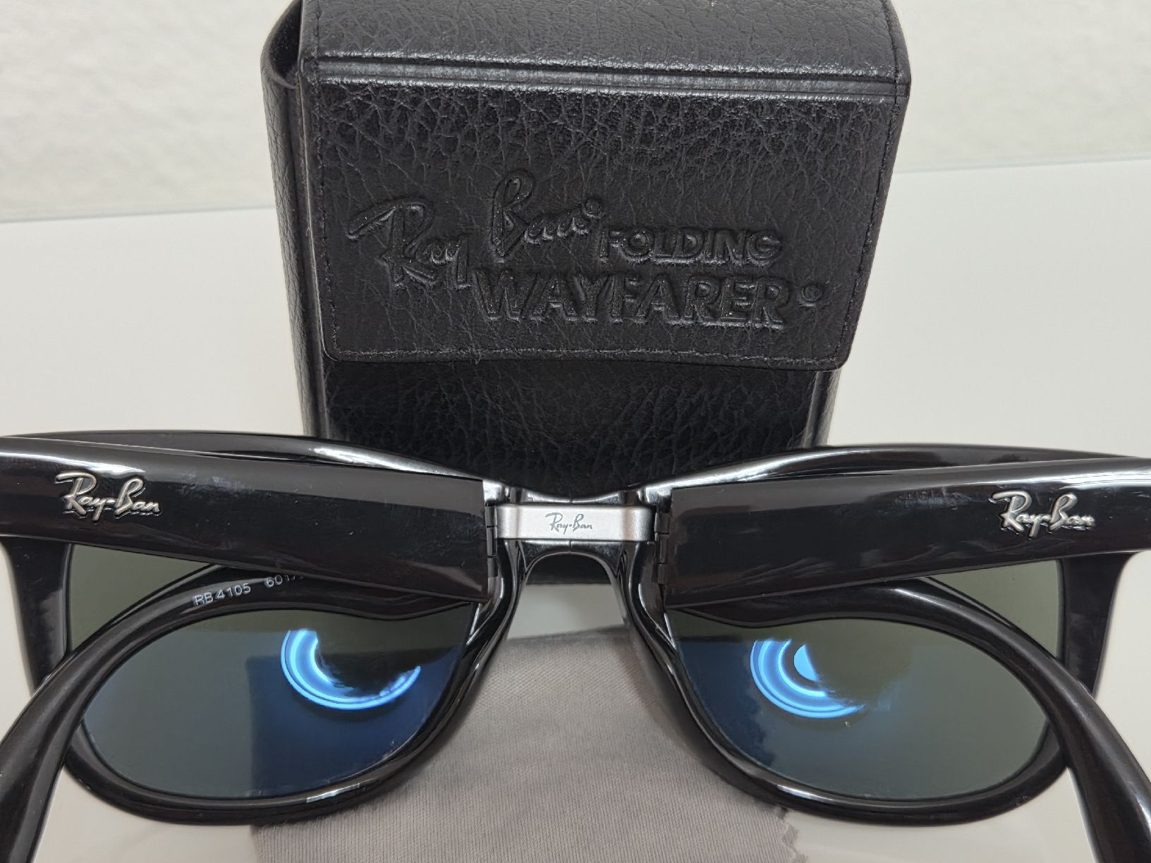 Ray-Ban Occhiali & Lenti: Ray-Ban Wayfarer – Usato da Embrach venduto da Musti20