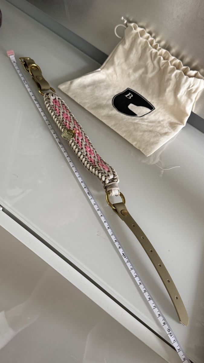 Stilhtte Handgeknpftes Halsband aus Paracord Grsse M (Neu (gemss  Beschreibung)) in Chur fr CHF 55  mit Lieferung auf Ricardo kaufen