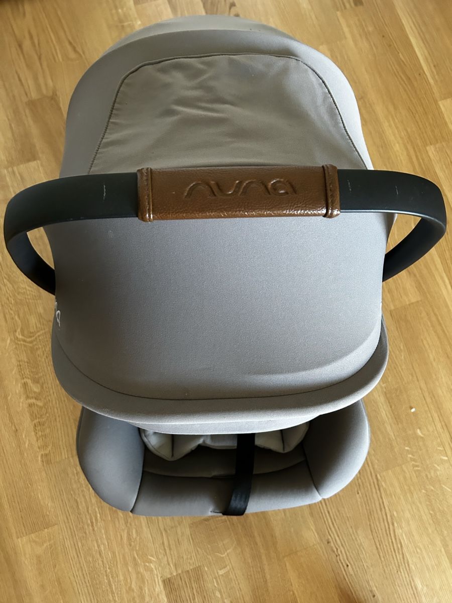Nuna Seggiolini per auto: Nuna Car Seat – Usato da Les Acacias venduto da ray_5dc6 1