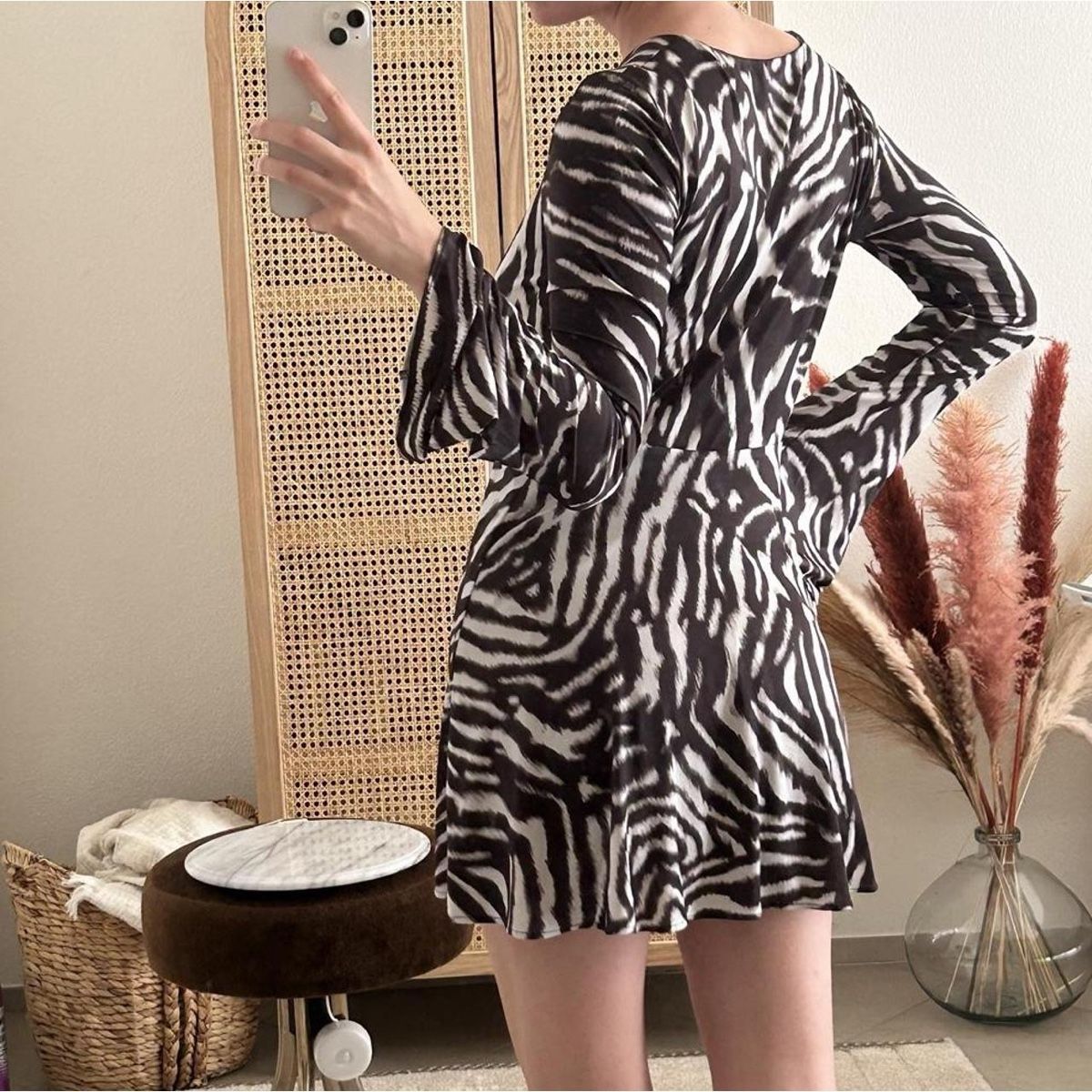 Kleider: Kleid Zebra Muster Rock Grösse S – Neu und originalverpackt aus Basel von Lara0104 1