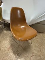 Stuhl vintage Eames Fiberglass, Fuß HBase, hellbraun