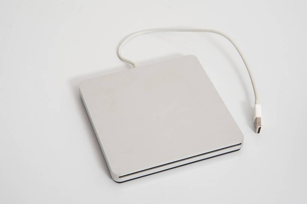 Apple Audio- & Mediensysteme: Apple SuperDrive Lecteur DVD – Gebraucht aus Lausanne von Phlox02