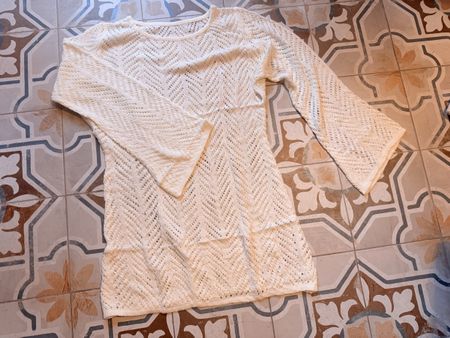 Gehäkeltes Sommerkleid in Weiss - perfekt für den See!
