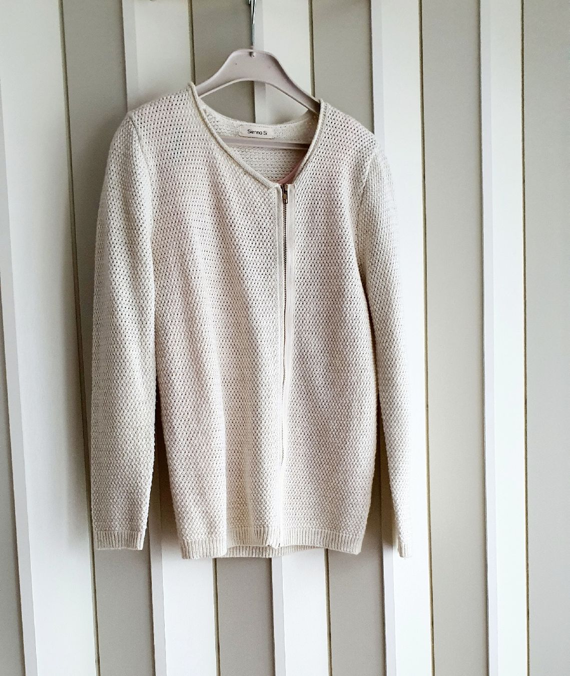 Jacken: Damen Cardigan/ Strickjacke Gr.S / Neu – Neu und originalverpackt aus Wädenswil von sos_6vlx
