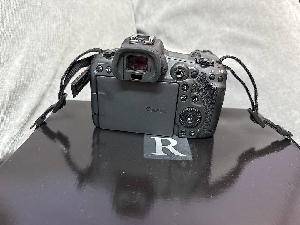 Fotocamera: Canon EOS R5  – Usato da Vernier venduto da doa_p2wl 1