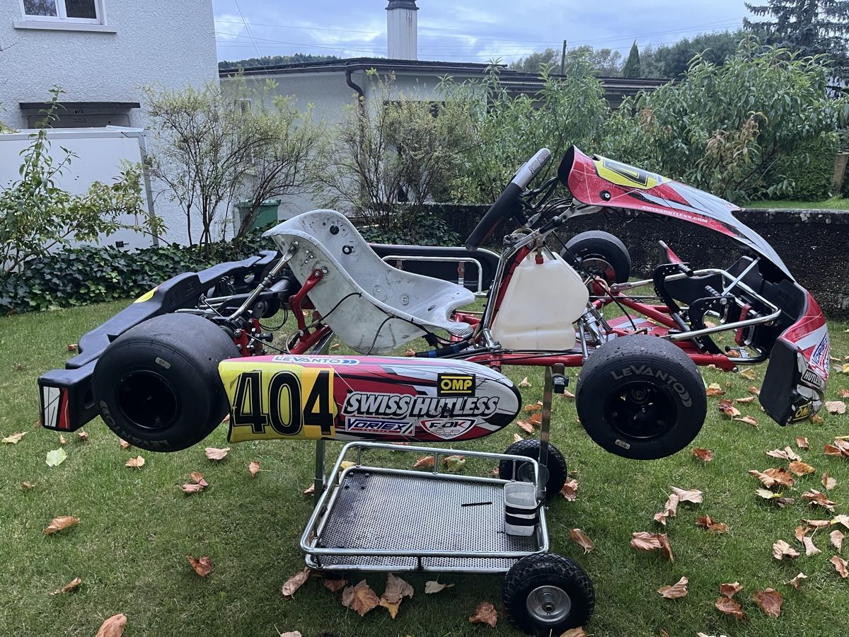 Swiss Hutless Karts: Swiss Hutless Schaltkart KZ Chassis – Gebraucht aus Orpund von phippu_99 1