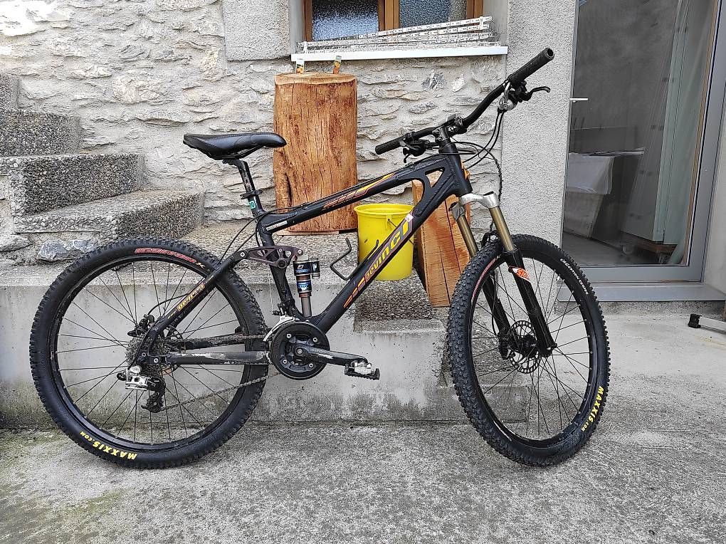 Biciclette: VTT tout suspendu Devinci taille M – Usato da Grimisuat venduto da sam_gk9q 1