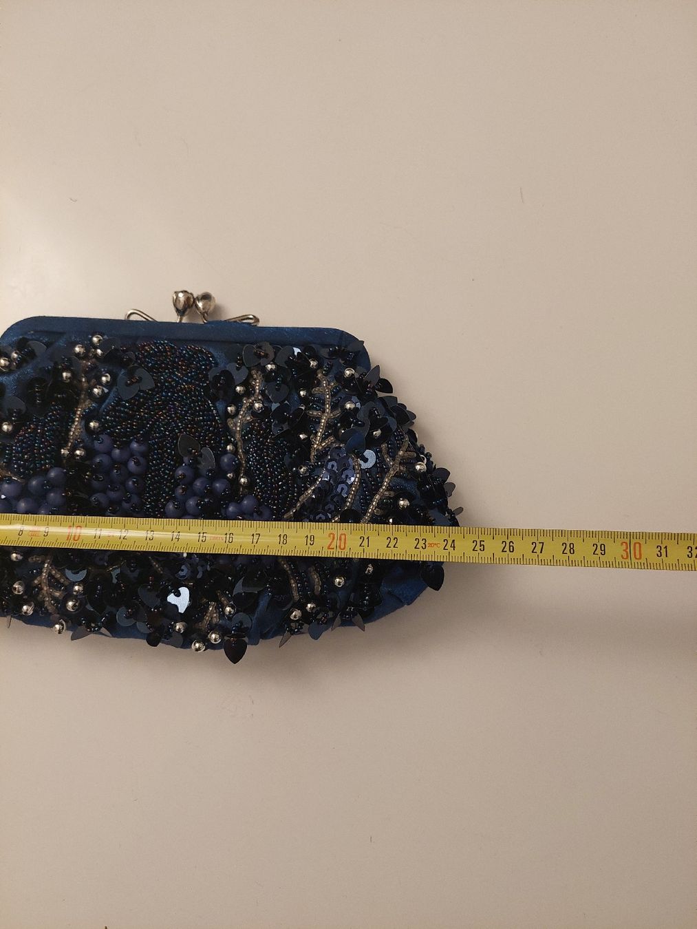 Borse da donna: blue sequin evening purse – Nuovo (secondo la descrizione) da Genève venduto da ado_x2xq 9