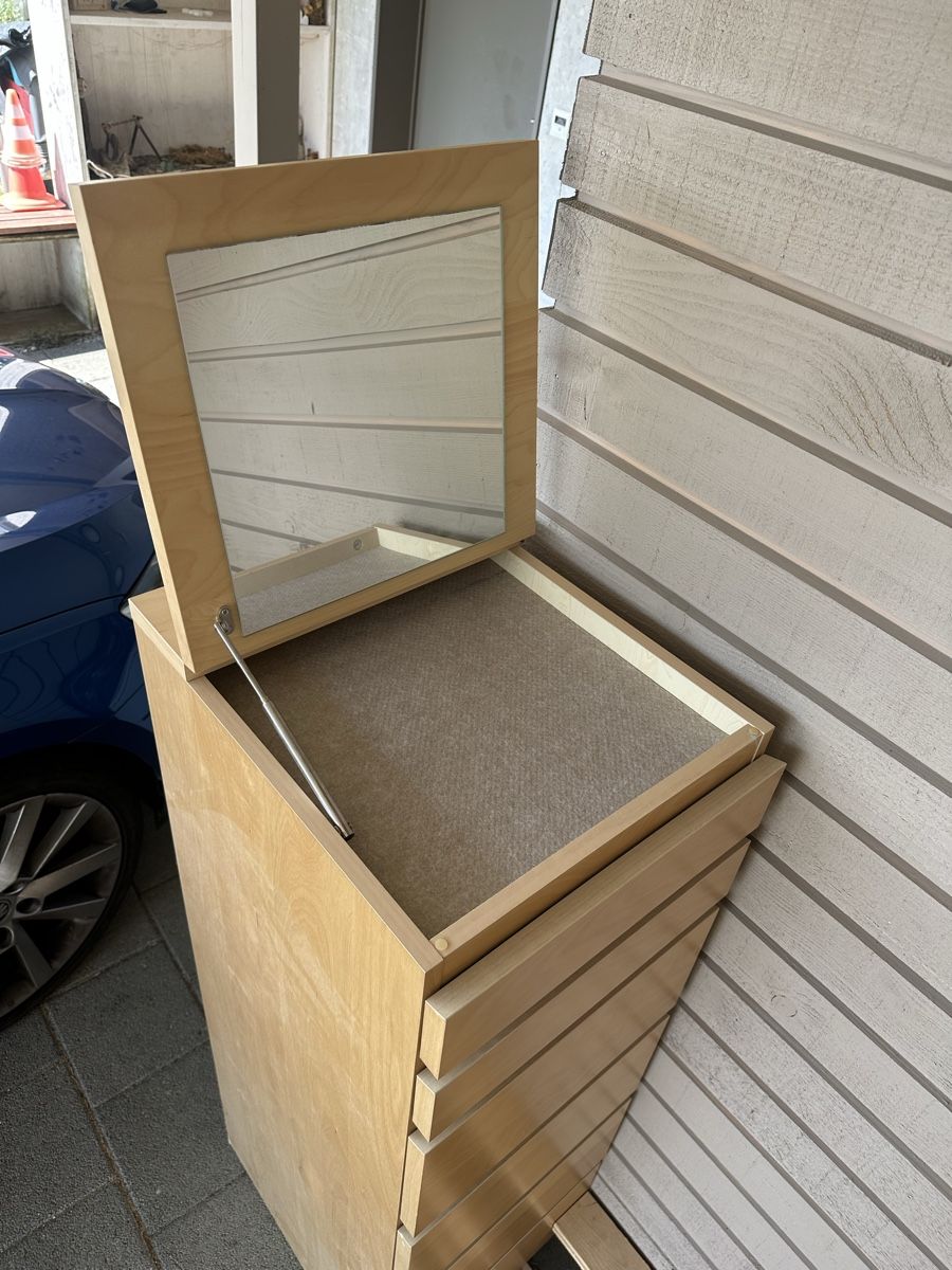 Ikea Cassettiere: IKEA MALM Kommode in Holzoptik  – Usato da Schlierbach venduto da Dane011