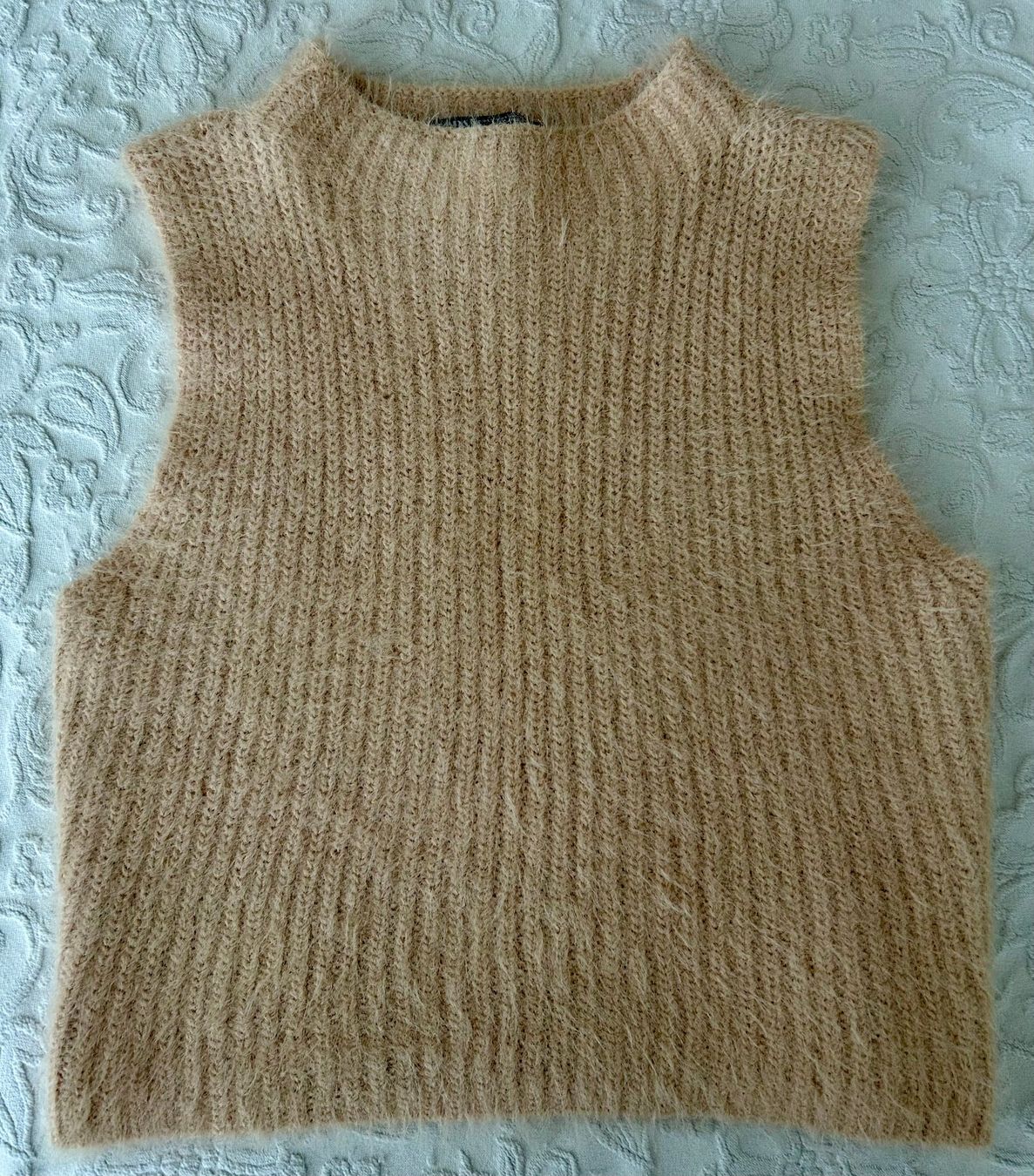 Zara Maglioni & Felpe: Wie neu: Zara Strickpullover, Pullunder S 36 flauschig beige – Usato da Zürich venduto da DepotCharity 1