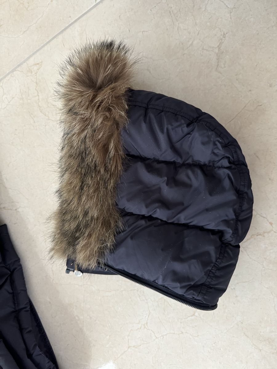 Moncler Giacche: Moncler Clunye Daunenjacke | Grösse M – Usato da Liestal venduto da Enverkahraman 7