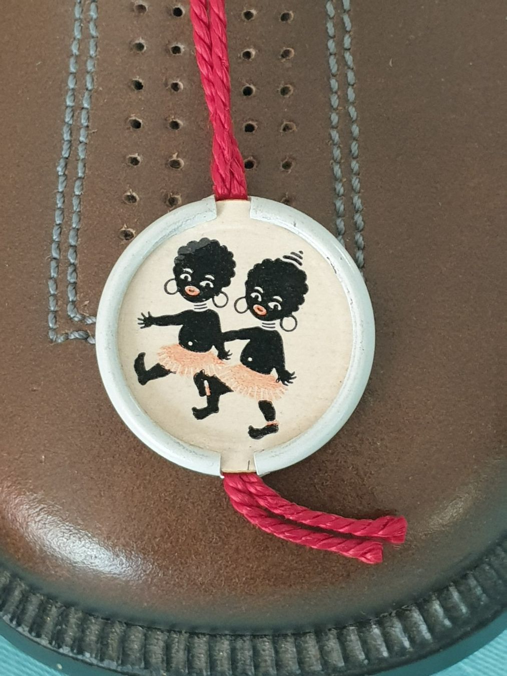 Scarpe per ragazzi: Vintage alte Kinder Schuhe – Usato da Mörschwil venduto da spirspi 2