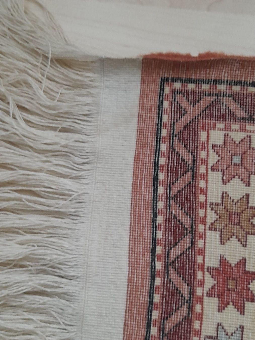 Teppiche: Kleiner Seidenteppich – Gebraucht aus Thun von Treff.....e 6